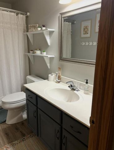 608 Fairfield WAY, Waukesha, WI 53188
