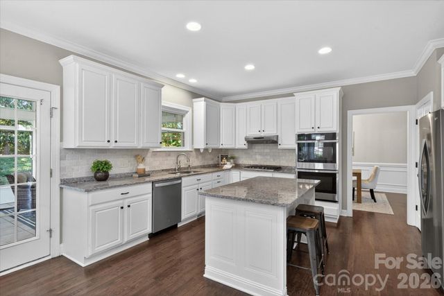 607 Birchwood Drive, Waxhaw, NC 28173