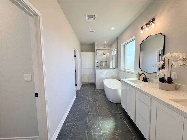 1414 Jack Chesney St, Corpus Christi, TX 78415