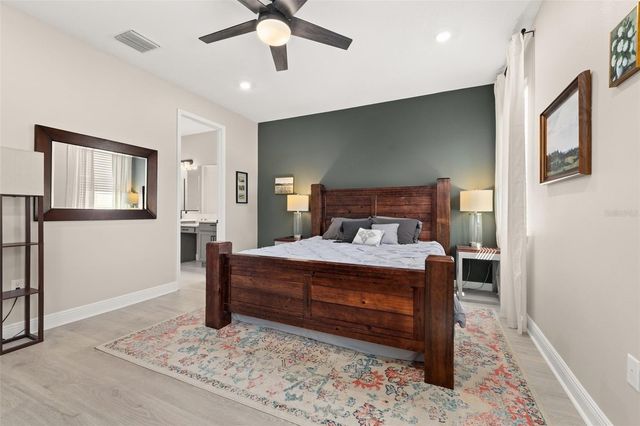 4542 LIONS GATE AVENUE, Clermont, FL 34711