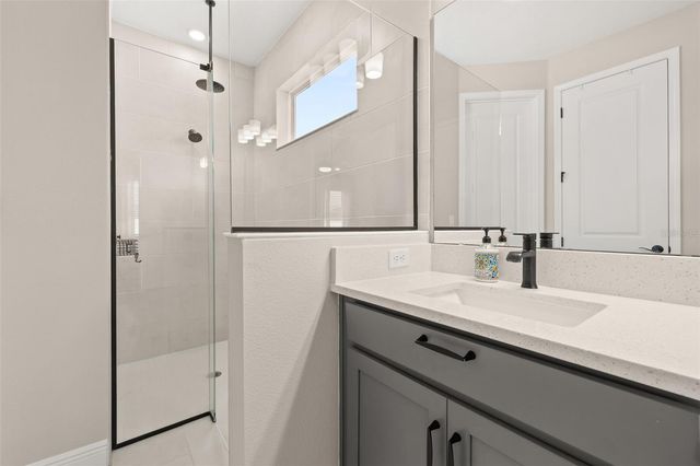 4542 LIONS GATE AVENUE, Clermont, FL 34711