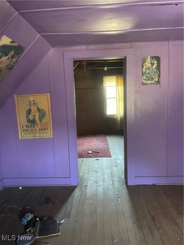 110 Oakwood Street, Ravenna, OH 44266