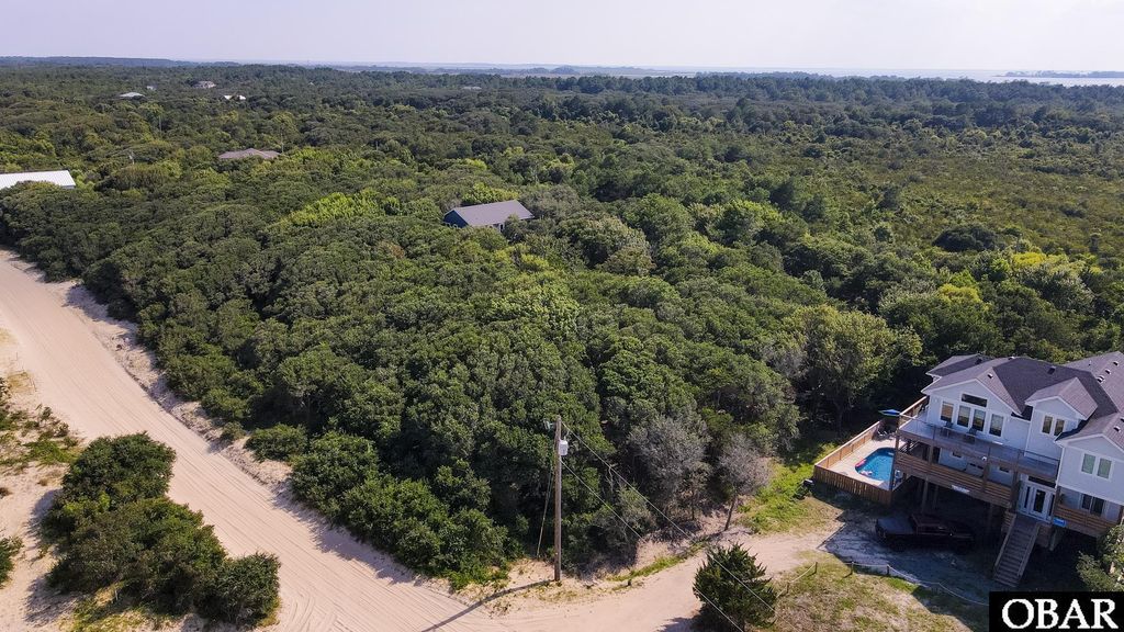 Image 5 of property listing at 2060 Sandpiper Road Lot #183, Corolla, NC 27949