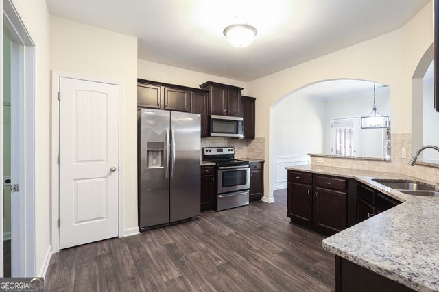 6683 Jules Trc, Palmetto, GA 30268