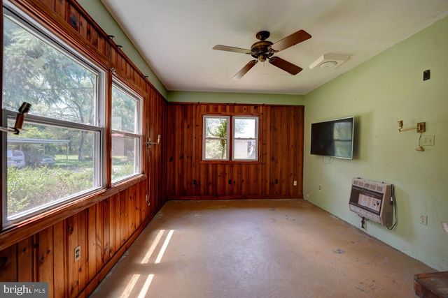 597 EQUITATION LN, Felton, DE 19943