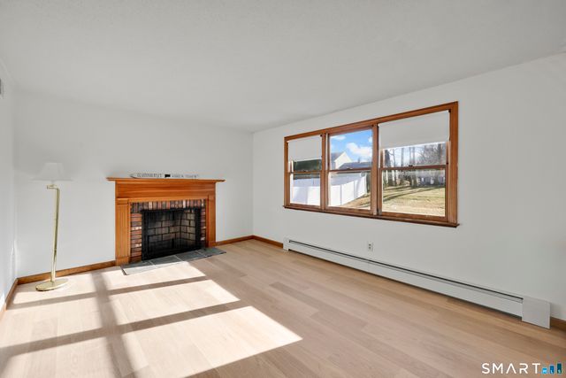 144 Lexington Road, Glastonbury, CT 06033