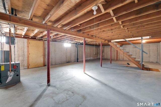 144 Lexington Road, Glastonbury, CT 06033