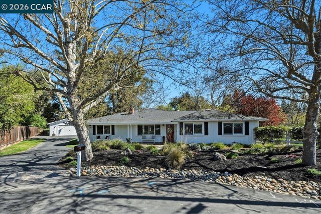 10 Donna Ln, Danville, CA 94526