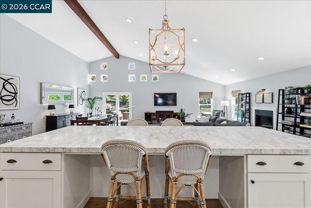 10 Donna Ln, Danville, CA 94526