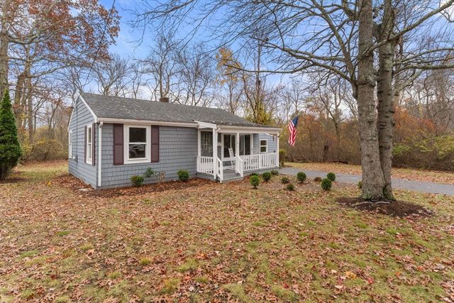 44 Dawes Rd, Brockton, MA 02301