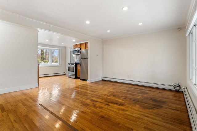 44 Dawes Rd, Brockton, MA 02301
