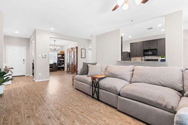 9716 Cold Creek Drive, Conroe, TX 77306