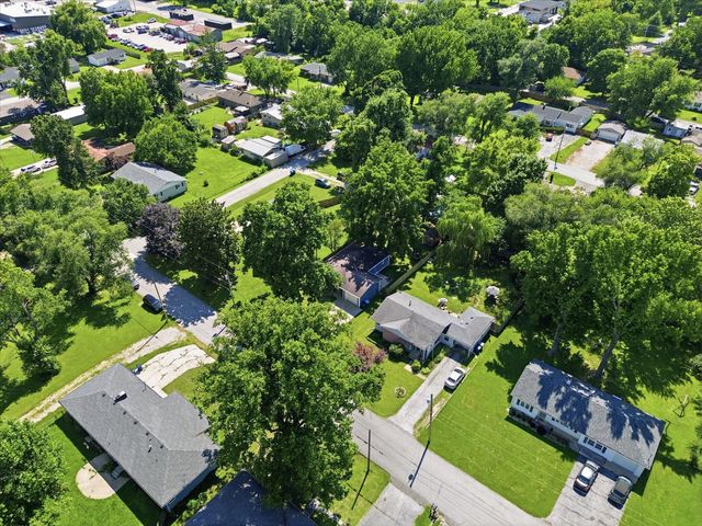 305 N Missouri Avenue, Nixa, MO 65714
