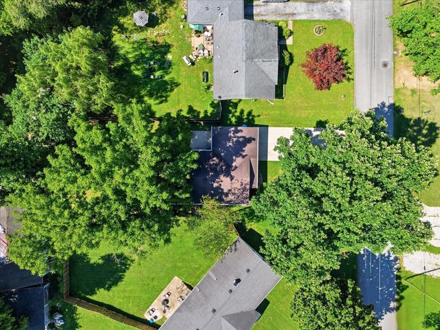 305 N Missouri Avenue, Nixa, MO 65714