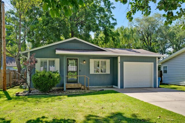 305 N Missouri Avenue, Nixa, MO 65714