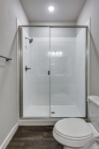 740 Wheatfield Drive, Venus, TX 76084