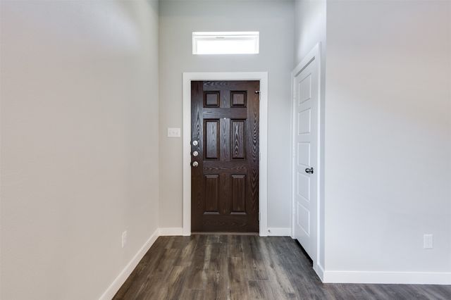 740 Wheatfield Drive, Venus, TX 76084