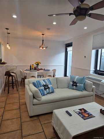 100 W Broadway 1F, Long Beach, NY 11561