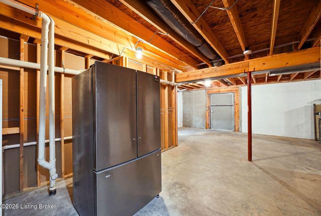 1699 Wilsonville Rd, Fisherville, KY 40023
