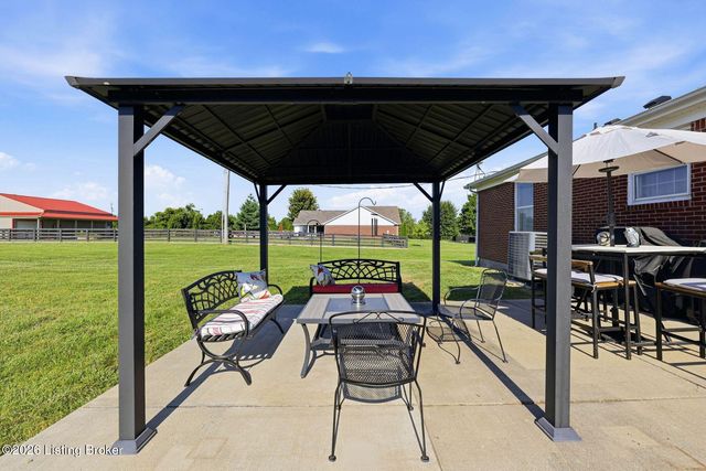 1699 Wilsonville Rd, Fisherville, KY 40023