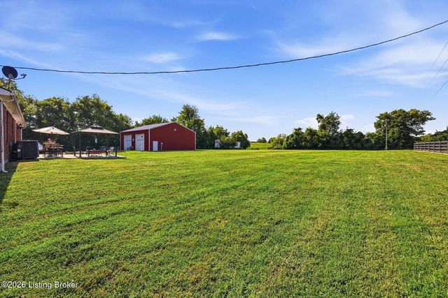 1699 Wilsonville Rd, Fisherville, KY 40023
