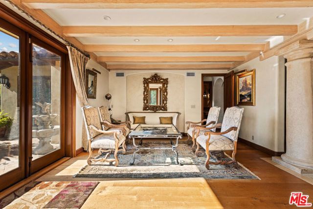 1617 Tower Grove Drive, Los Angeles, CA 90210