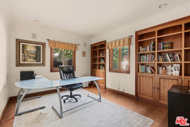 1617 Tower Grove Drive, Los Angeles, CA 90210