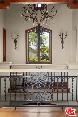 1617 Tower Grove Drive, Los Angeles, CA 90210