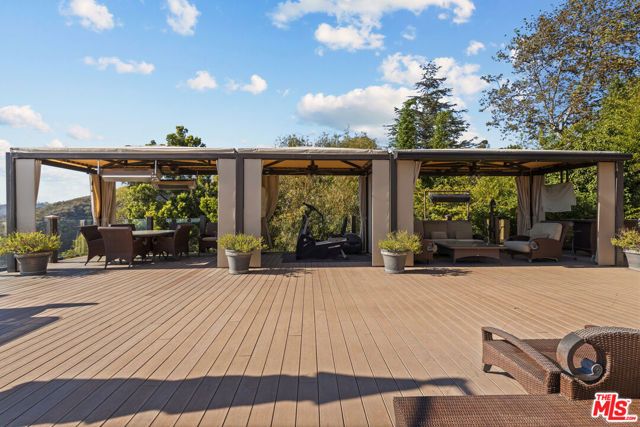 1617 Tower Grove Drive, Los Angeles, CA 90210