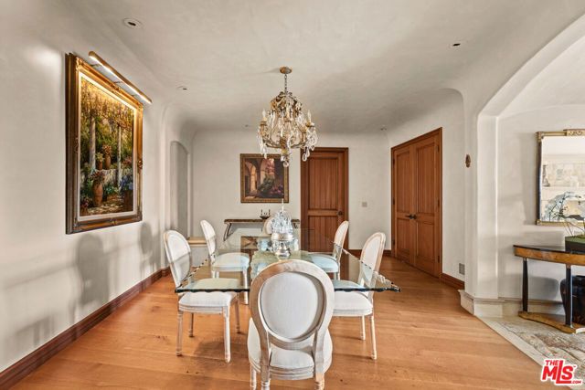 1617 Tower Grove Drive, Los Angeles, CA 90210