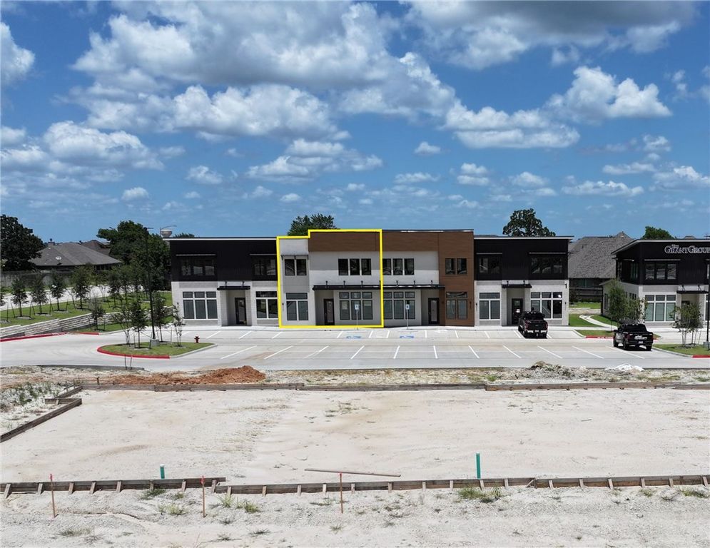 2800 Barron Road 102, College Station, TX 77845 — exterior