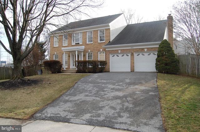 2413 BELLE HAVEN CT, Alexandria, VA 22306