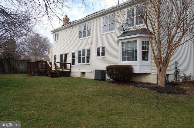 2413 BELLE HAVEN CT, Alexandria, VA 22306