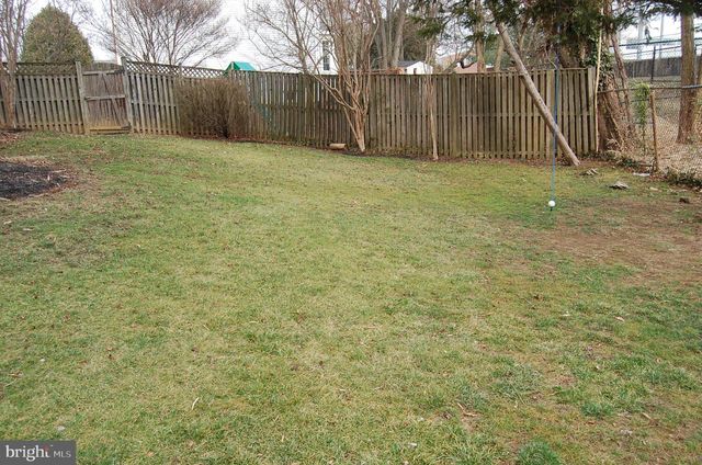 2413 BELLE HAVEN CT, Alexandria, VA 22306