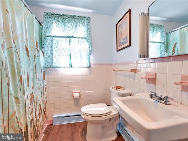 204 PHILLIP DR, Myerstown, PA 17067