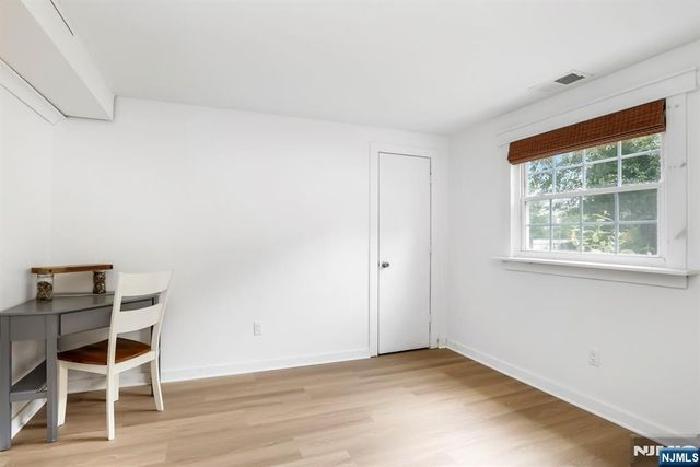 35 Westbrook Road, Howell, NJ 07731