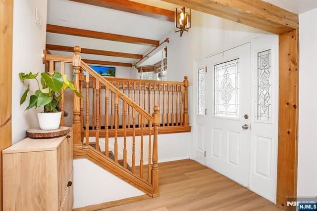 35 Westbrook Road, Howell, NJ 07731