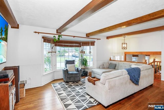 35 Westbrook Road, Howell, NJ 07731