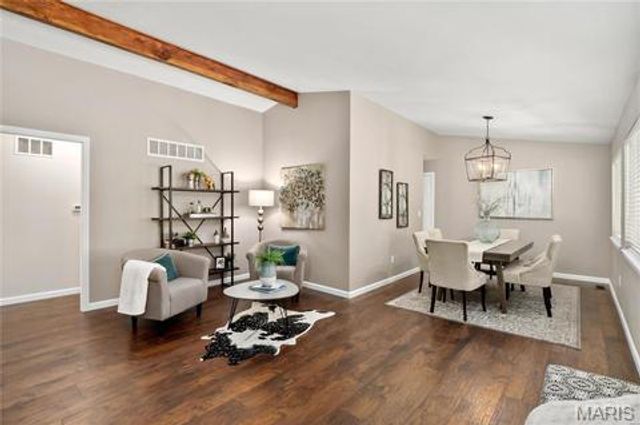 2715 Narraganset Drive, Florissant, MO 63033