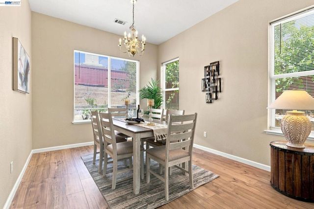 3214 Breaker Ct, Vallejo, CA 94591