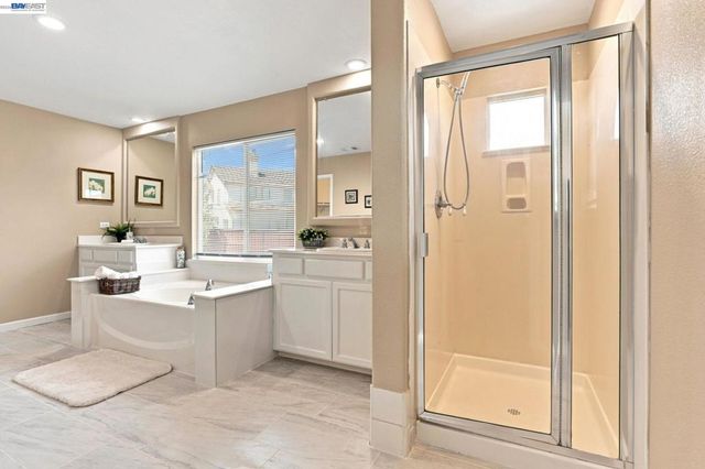 3214 Breaker Ct, Vallejo, CA 94591
