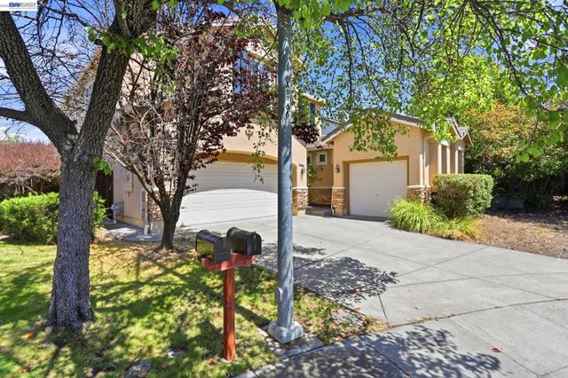 3214 Breaker Ct, Vallejo, CA 94591
