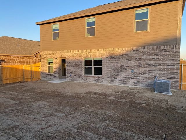 200 Lake Ridge, Princeton, TX 75407