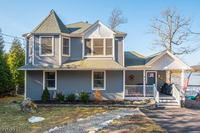 34 N Shore Trl, Sparta Twp., NJ 07871