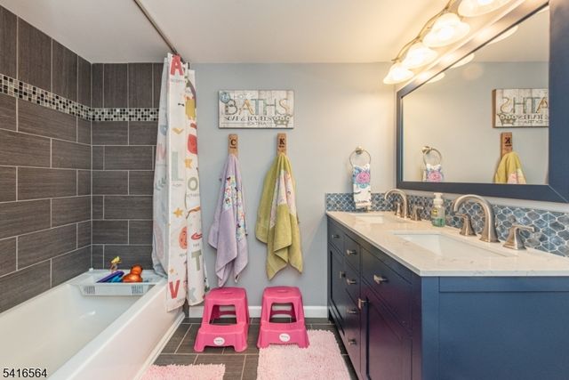 34 N Shore Trl, Sparta Twp., NJ 07871