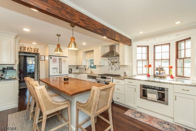 34 N Shore Trl, Sparta Twp., NJ 07871