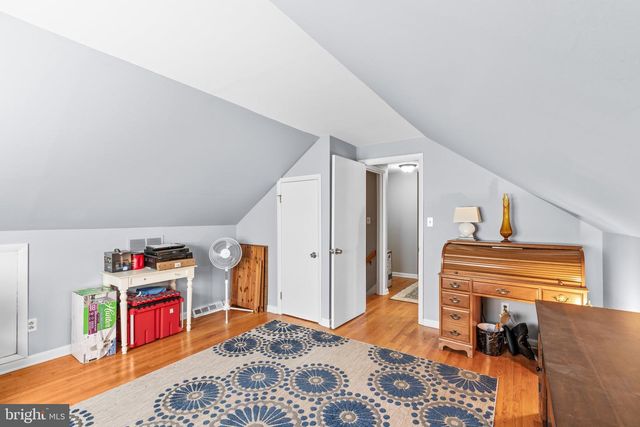 9711 MAGLEDT RD, Parkville, MD 21234