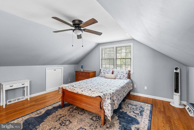 9711 MAGLEDT RD, Parkville, MD 21234