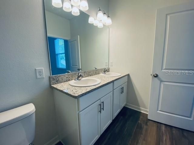 1325 JAMES AVENUE S, St Petersburg, FL 33705