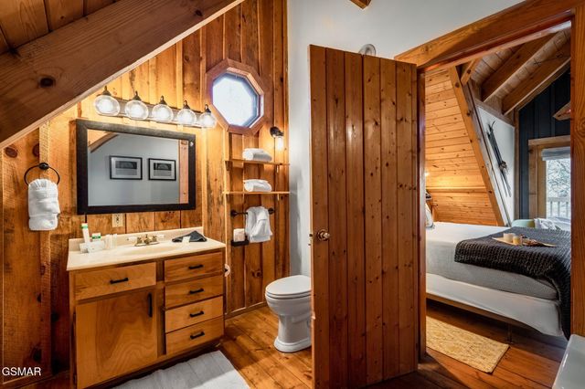 1008 Walini Way, Sevierville, TN 37876